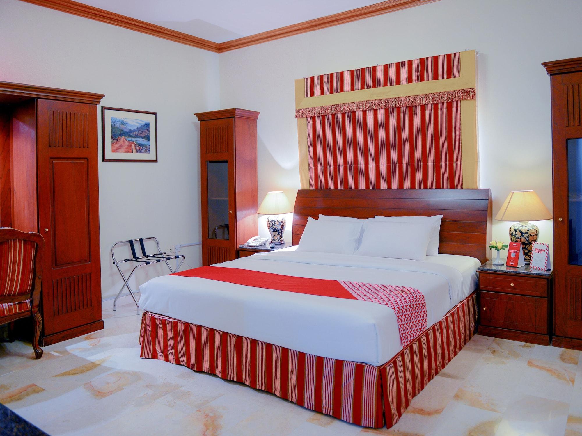 Golden Oasis 2*