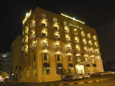 Golden Oasis 2*