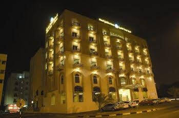Golden Oasis فندق